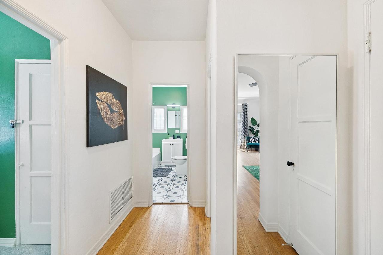 Beverly Hills Stylish & Central 1 Bedroom Apt + Parking Los Angeles Exteriér fotografie